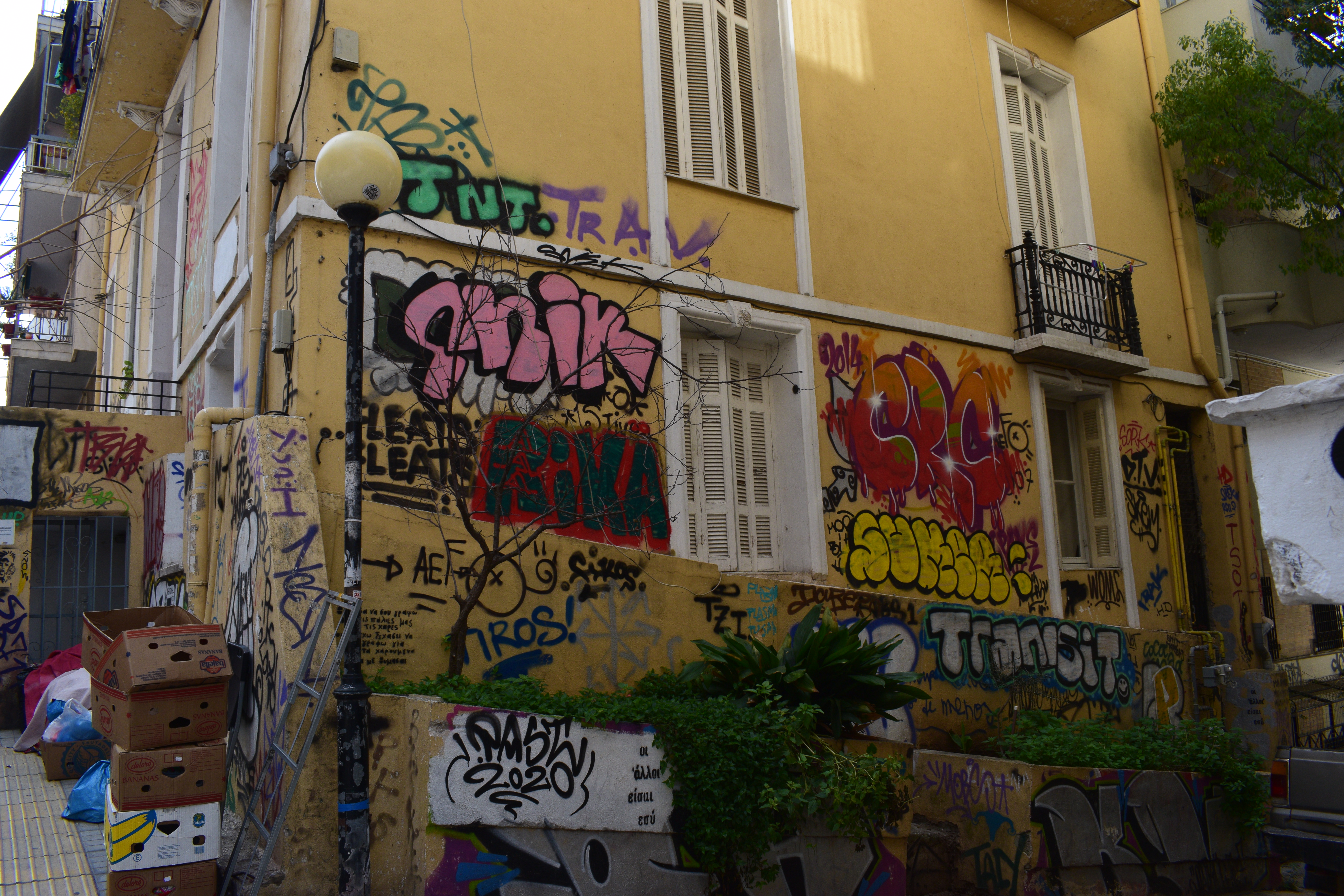 Image 3 for Yellow Alley